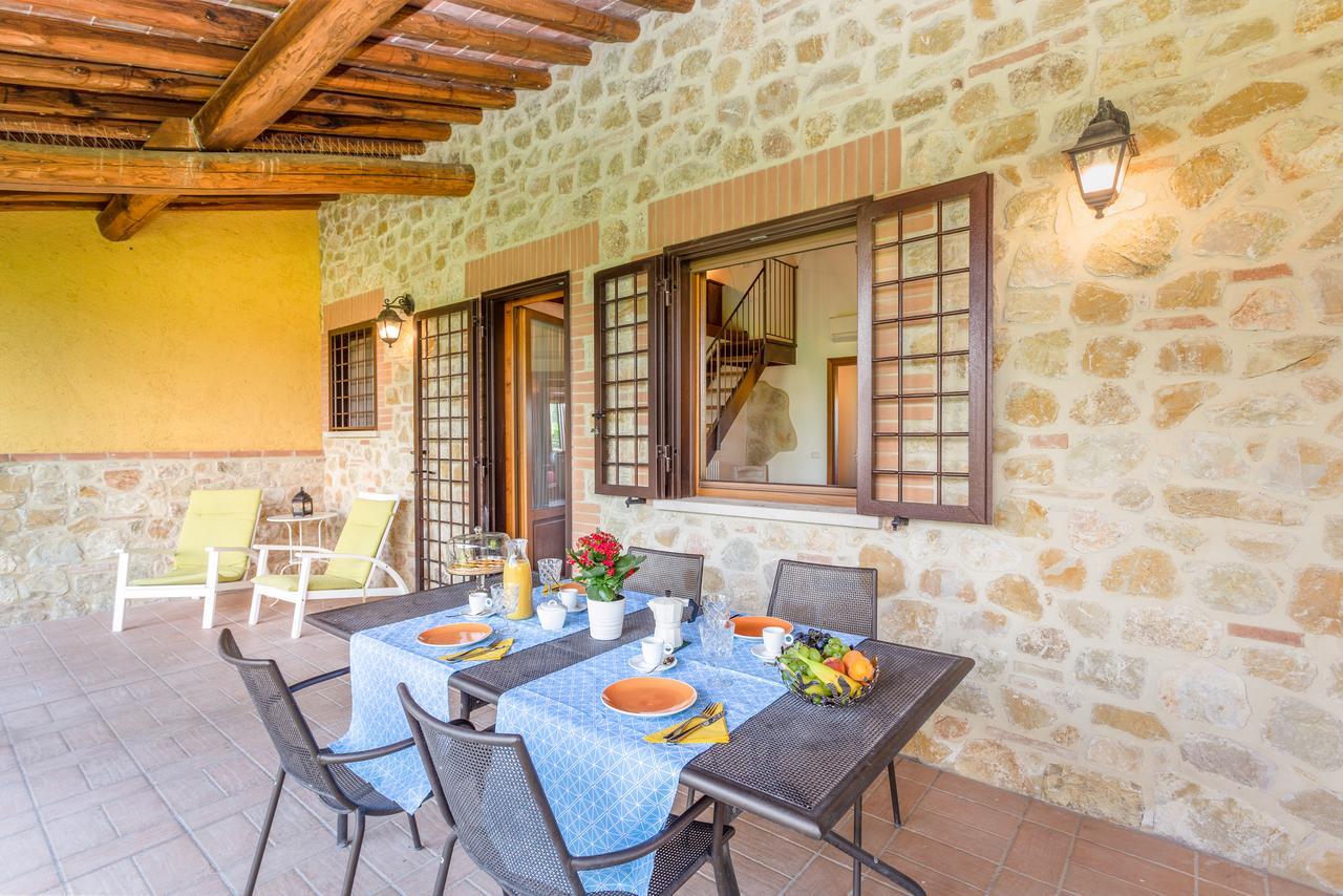 Agriturismo Dei Casali 阿米里亚 外观 照片