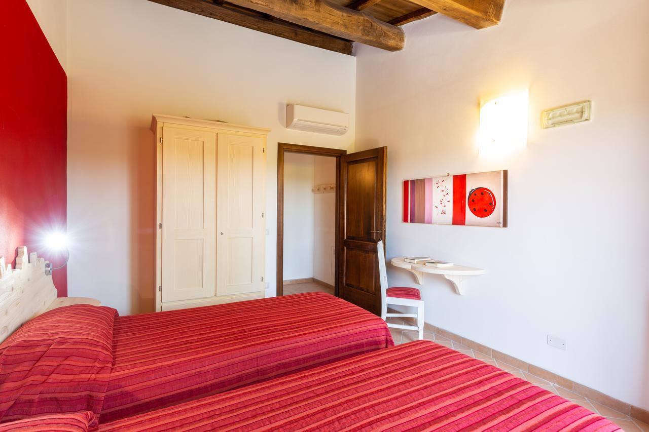 Agriturismo Dei Casali 阿米里亚 外观 照片